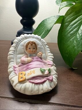 Enesco White and Gold Porcelain Figurine Base